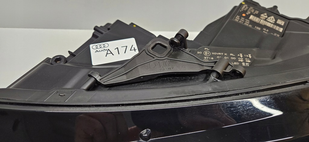 Audi a8 d4 рестайлинг  4h0 фара matrix левый фара левая 4h0941035 Оригинал