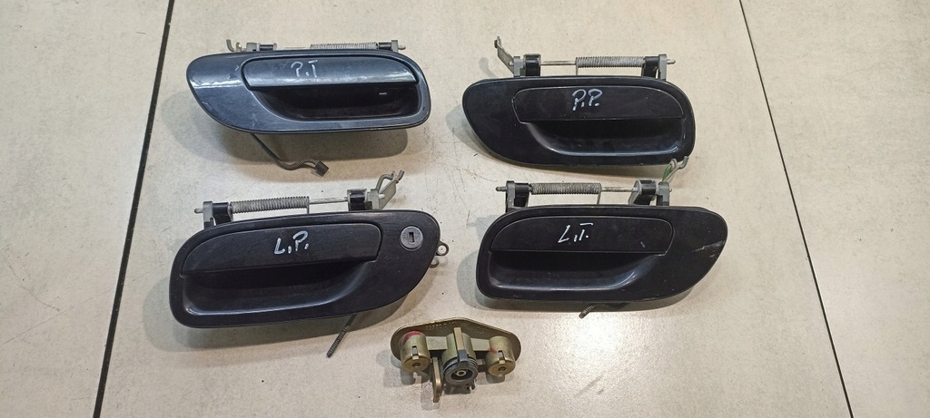 фото №8, Вкладка ручка volvo s60 i 2.4 d5 737700001