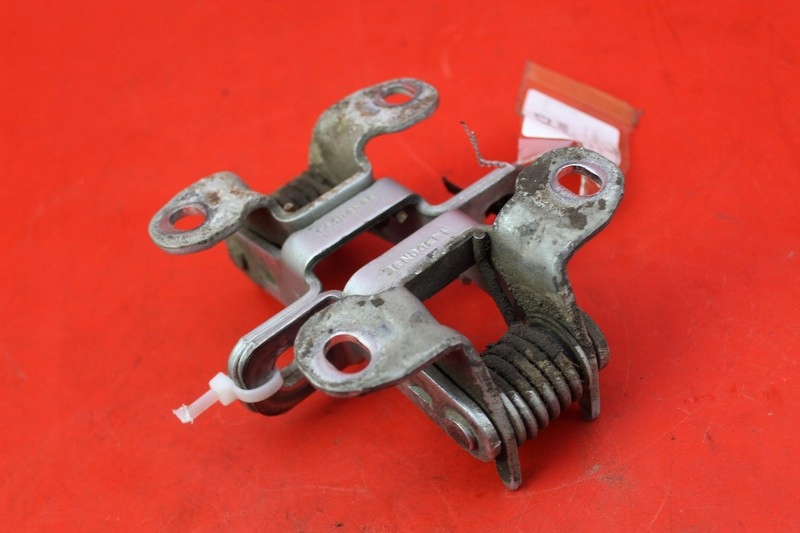 фото №7, Петля петли крышки land rover discovery 3 iii 04-09