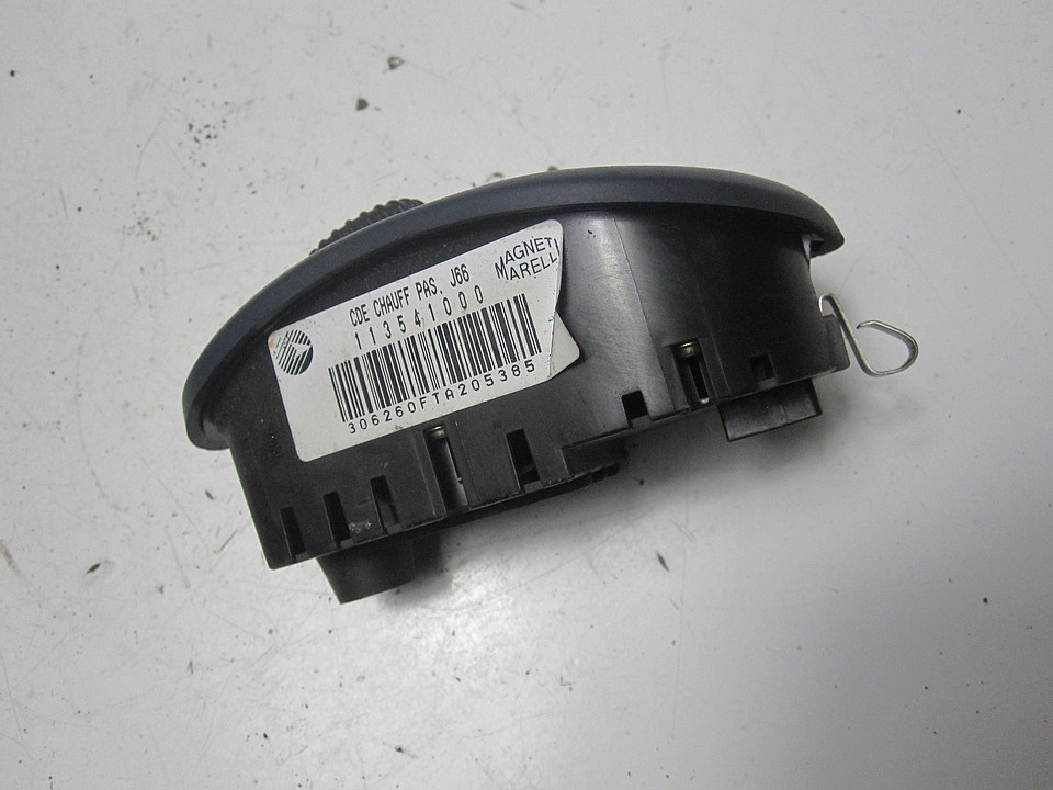 фото №3, Панель обдув переключатель renault espace iii 00r