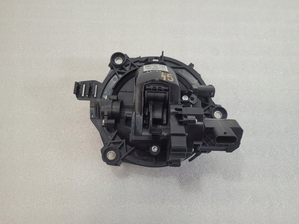 фото №5, Mercedes gle w167 ручка багажника logo емблема