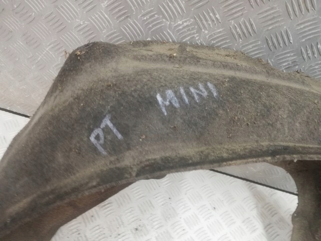 фото №4, Підкрилок задні праве mini countryman r60