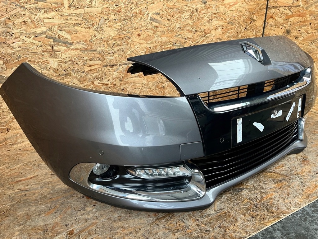 Бампер передний перед renault scenic 3 3 рестайлинг  pdc led лак: tekng Недорого