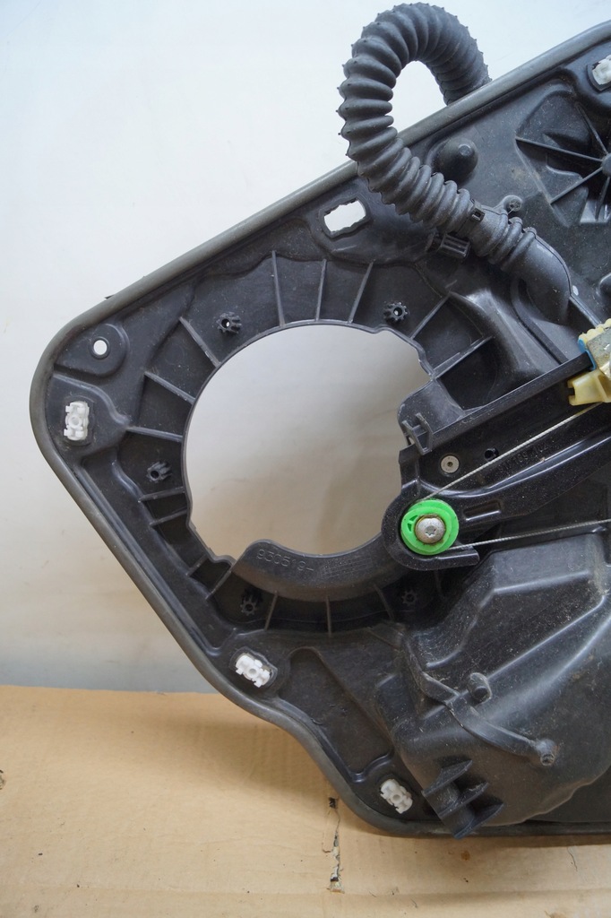 фото №10, Vw touareg 7p механизм стекло левый задняя 7p6839755a