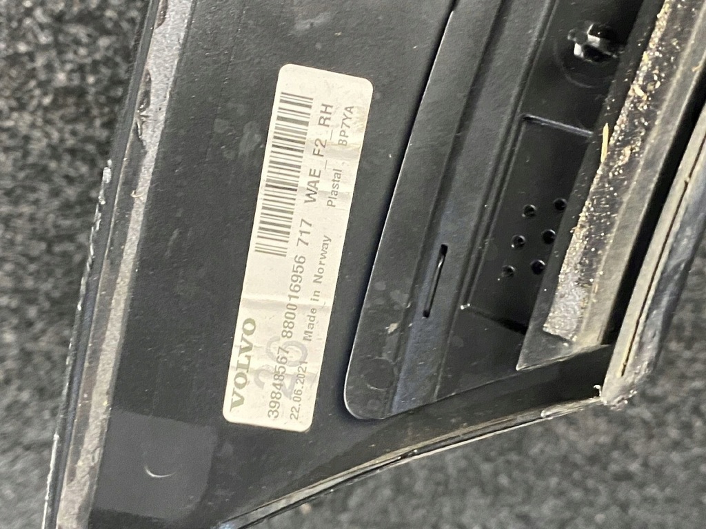 фото №6, Volvo xc60 ii молдинг крыла правая перед передняя 39848567