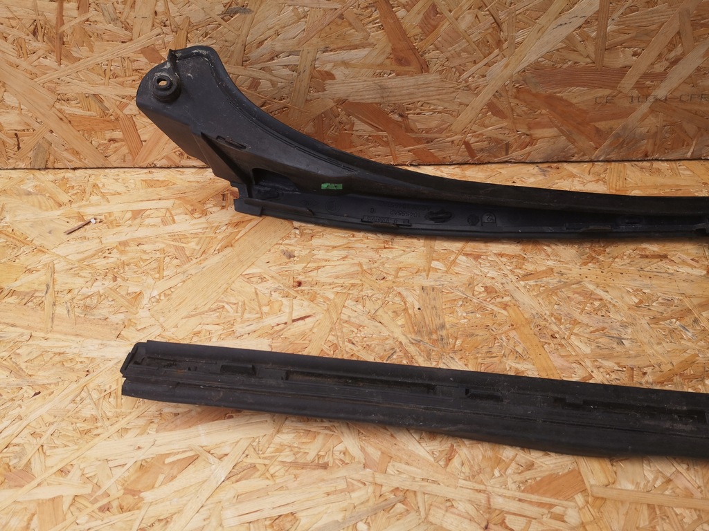 фото №10, Trafic vivaro iii молдинг стекло лобовое