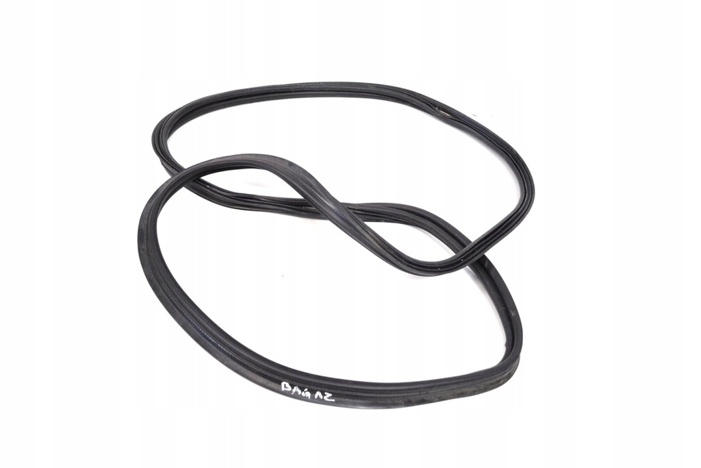 фото №1, Mercedes c218 cls350 cdi 2011 rhd прокладка задний крышки резиновый элемент