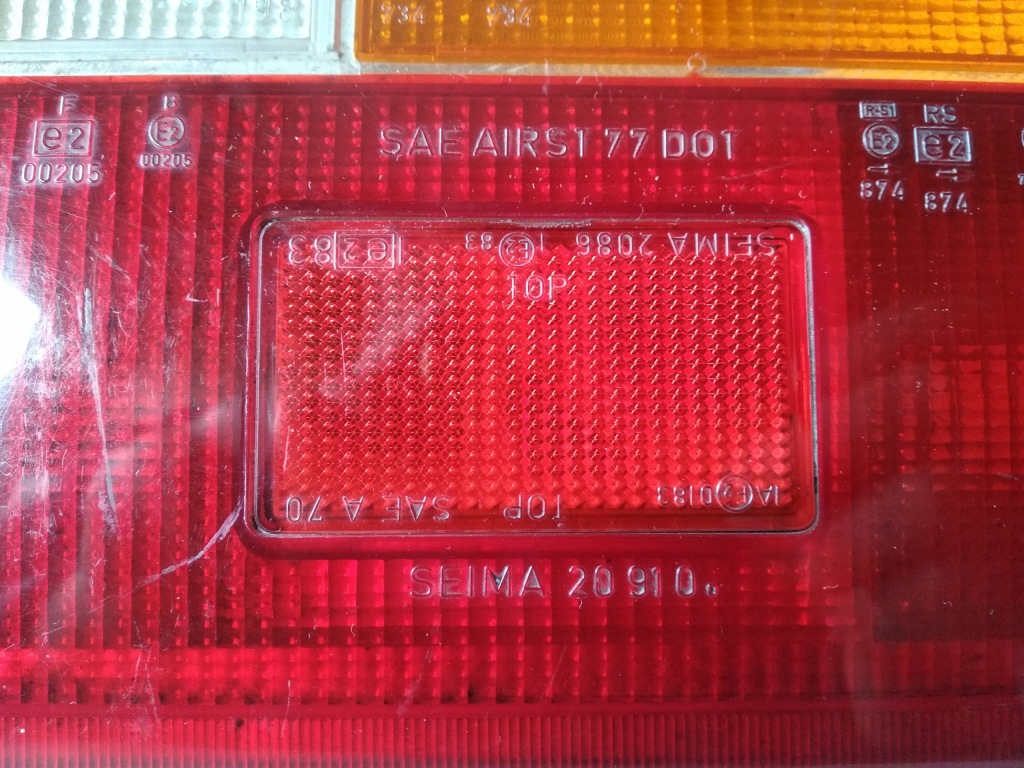 Фара задний задняя правый  renault 9 r9 seima20910 оригинал. Оригинал