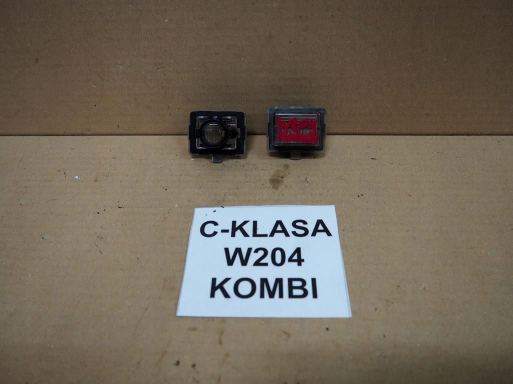 фото №1, Лампа регистрационного номерного знака mercedes w204