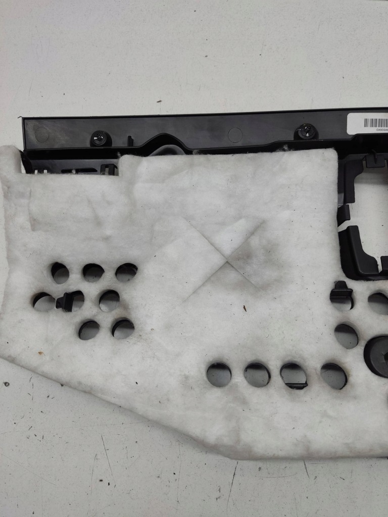 Mercedes-benz ml w164 2011 защита под воздуховод a1646808517 с Разборки