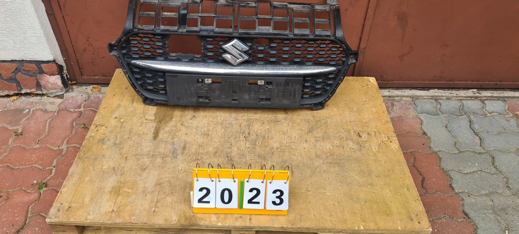 фото №1, Решётка радиатора решётка радиатора suzuki swift mk8