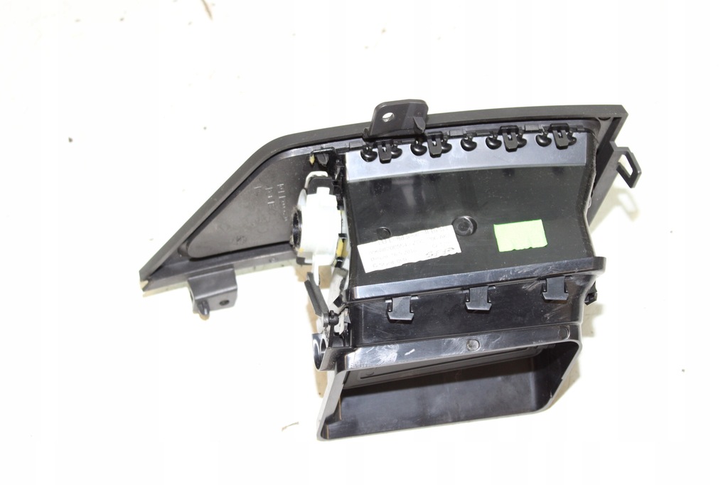 фото №5, Mercedes actros mp4 решётка обдув консоли a9608300554