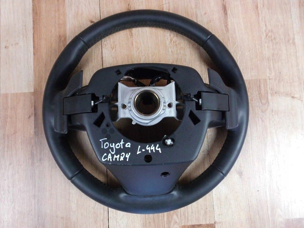 фото №9, Toyota camry xv70 2019 воздуховод подогрев лепестки переключения