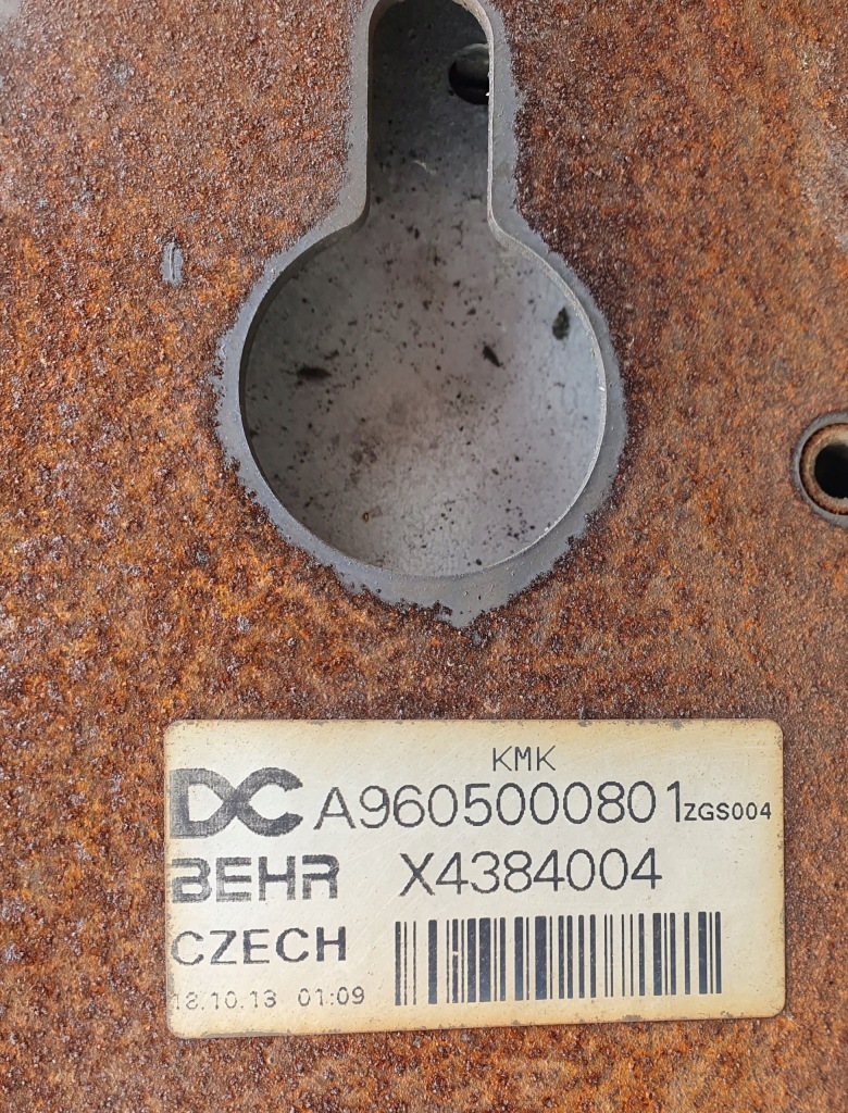 Радіатор води mercedes actros mp4 a9605000801 Зі Шроту