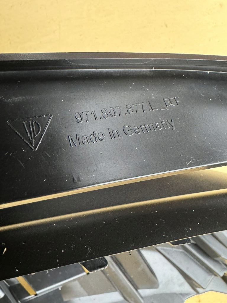 фото №12, Porsche panamera 971 2 ii 16-23r направляющая решётка бампера левый перед 971807681