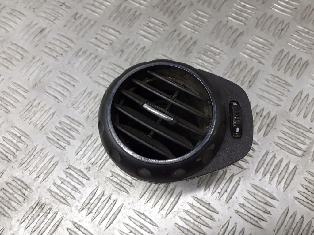 фото №1, Решётка обдув alfa romeo 147 fl