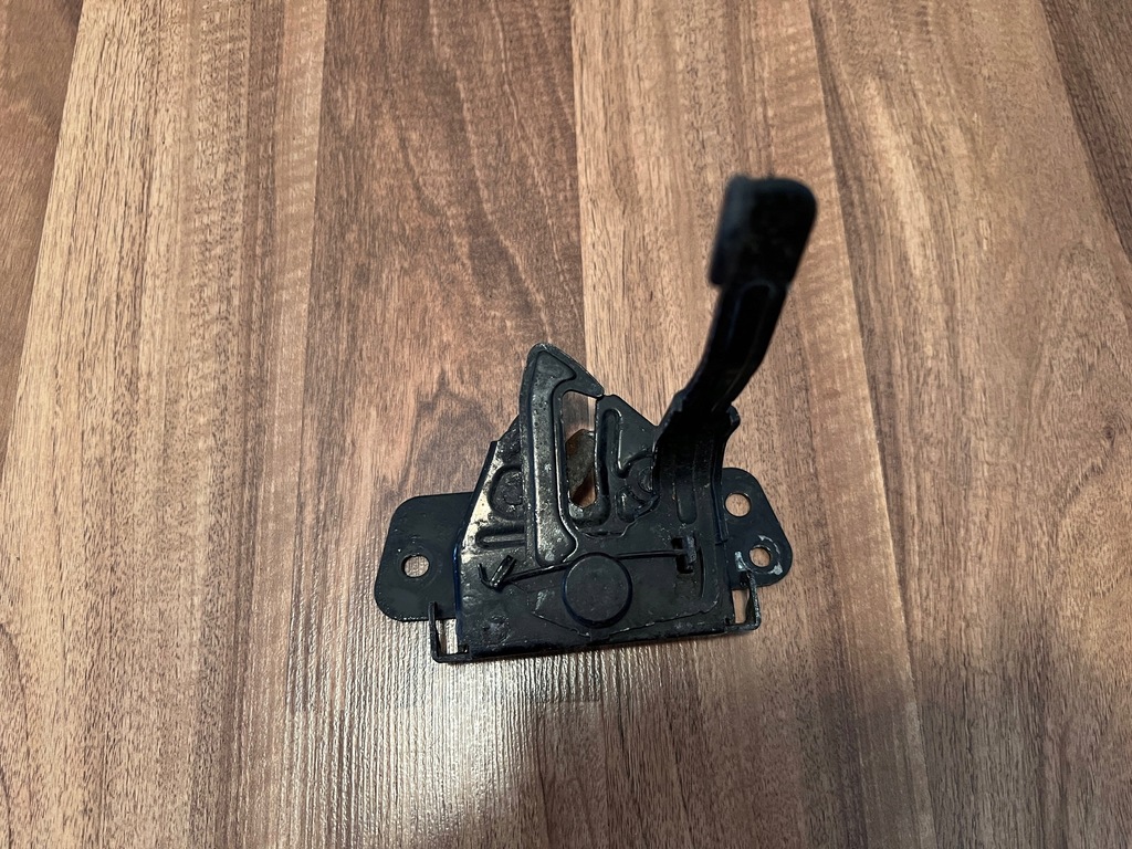 фото №1, Hyundai veloster 2011- замок капот