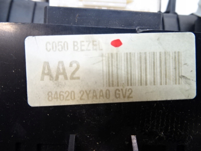 фото №8, Hyundai ix 35 ix35 панель подогрев сидений разъём 12v 84620-2yaa0