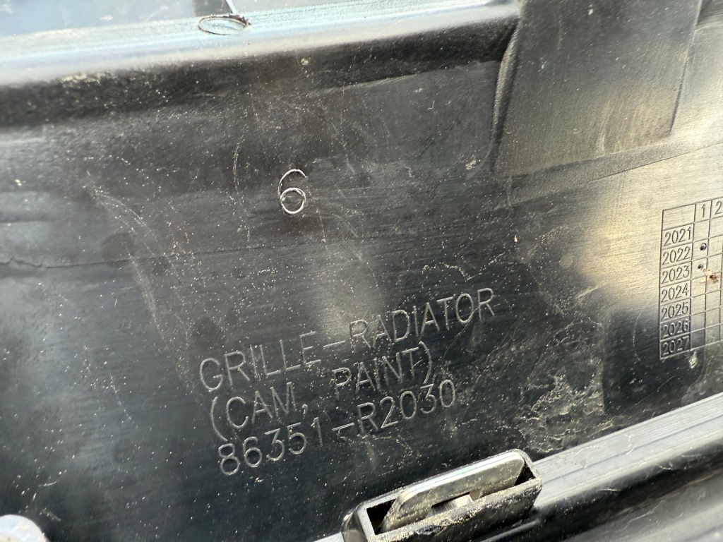 фото №3, Kia sportage v решётка радиатора решётка радиатора камера оригинал idealna