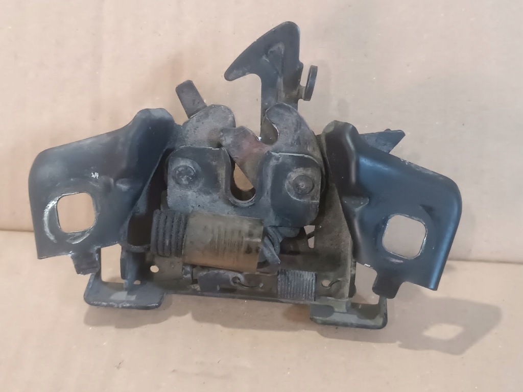 Купити Замок капот кришки двигуна renault zoe 656015563r