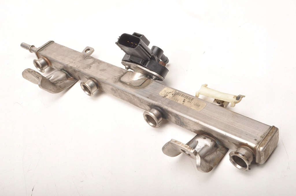 фото №1, Mazda tribute 2.3 молдинг впрыскная 5l8g-9d280-ad