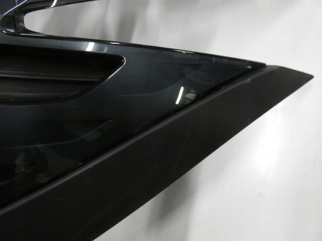 фото №7, Решётка радиатора, решётка радиатора toyota prius plus + plug-in