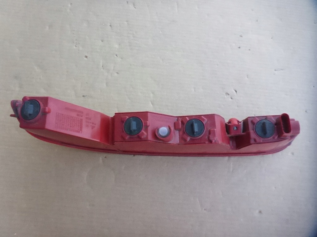 фото №9, Audi q3 i 2011-2015 ліва задня лампа комбінована 8u0945095 europa оригінал