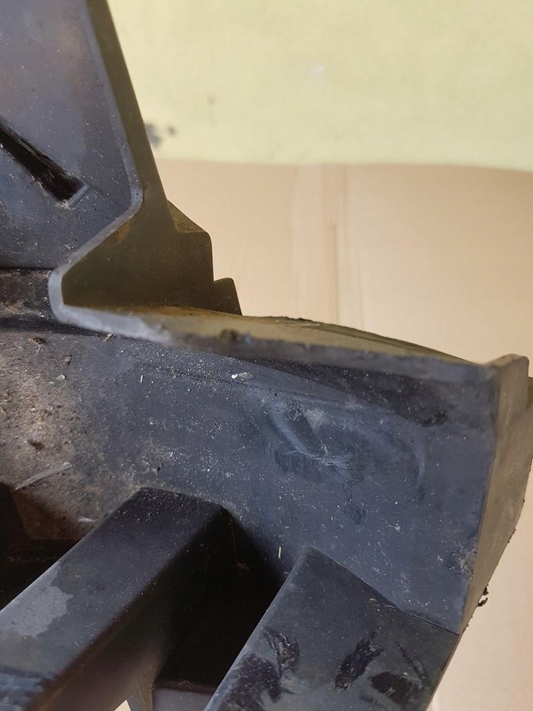 фото №8, Напрямна бампера лівий перед citroen ds5 9673297477