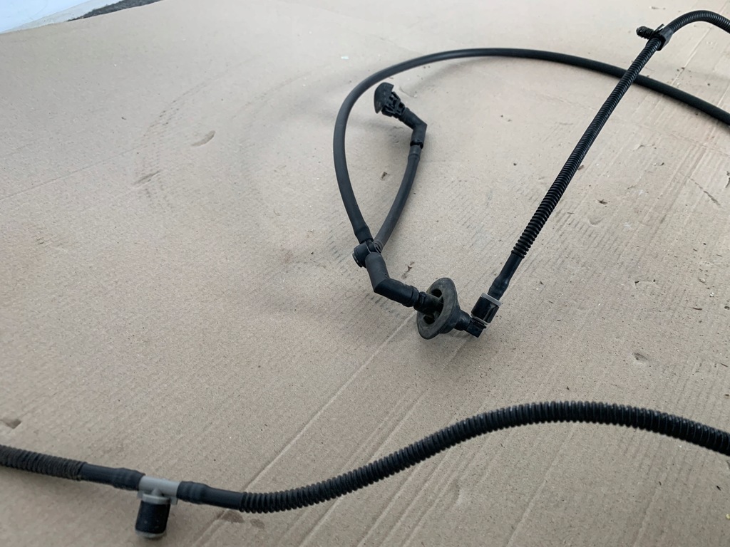 фото №6, Ford mustang mach-e rwd 21r форсунки шланг омивача оригінал