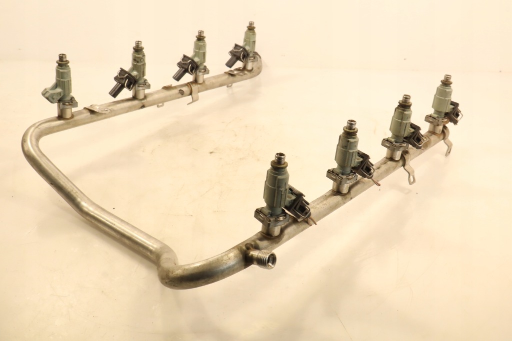 Купити Молдинг упорскування mercedes s klasa w220 4.3 0280155744