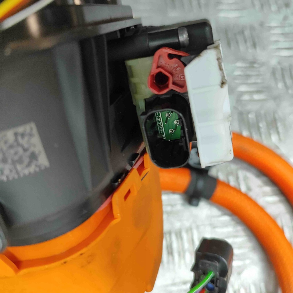 фото №7, Кабель заряджання акумулятора mercedes-benz eqb x243 a2435407213 27913518 215kw