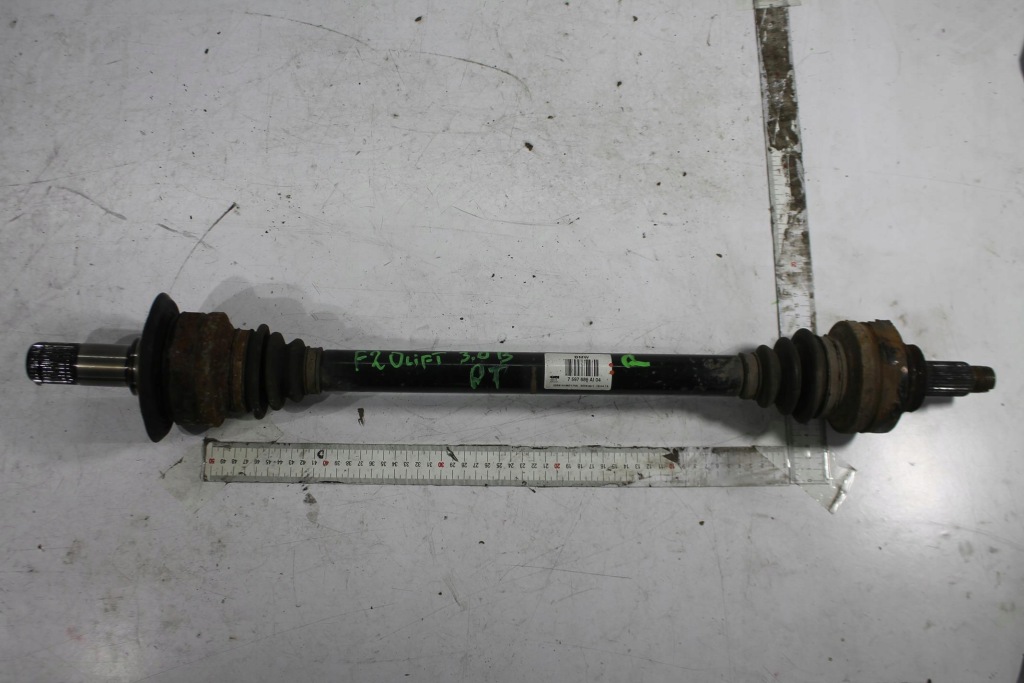 фото №1, Привідний вал правий задня 7597686 bmw f20 f21 m135i 15-19