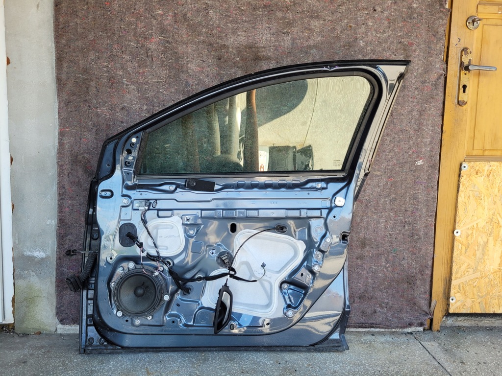 фото №2, Дверь правое перед renault megane iv