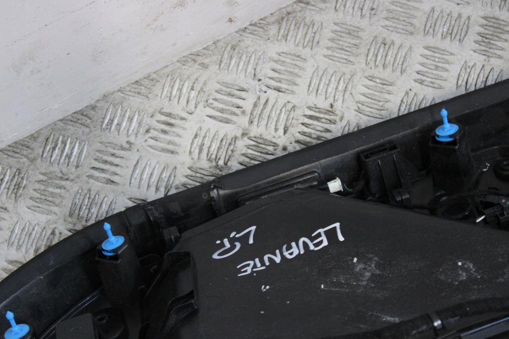 фото №12, Сиденья салон кожа maserati levante m161