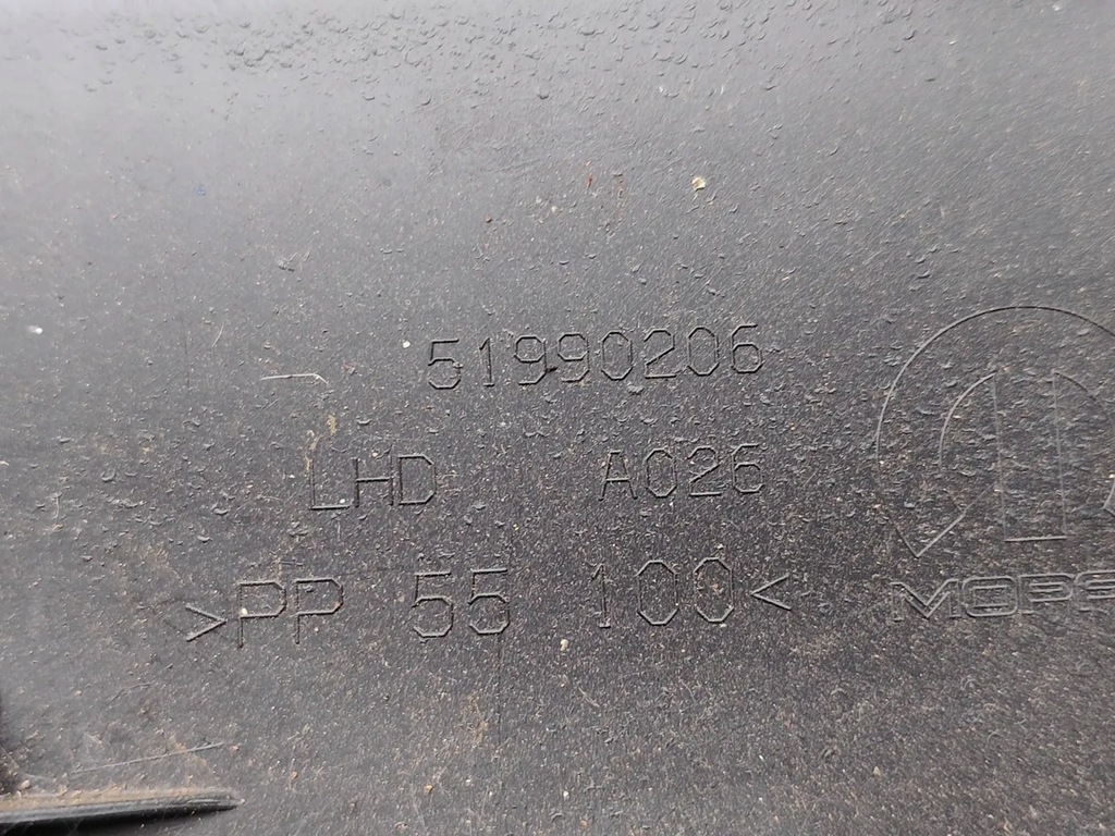 фото №7, Jeep renegade обшивка / обивка крышки задний багажника 2021 suv 4/5dr