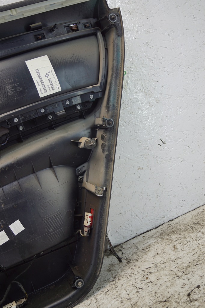 фото №15, Обшивка дверь левый задняя audi q7 4l