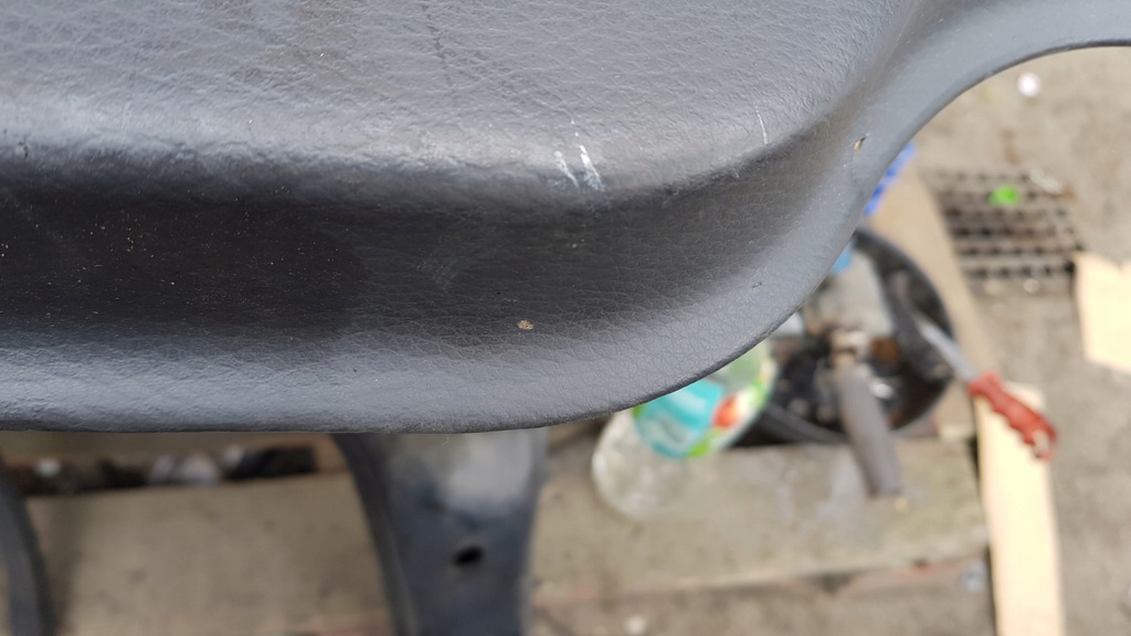 фото №16, Volvo v70 обшивка обивка правая перед