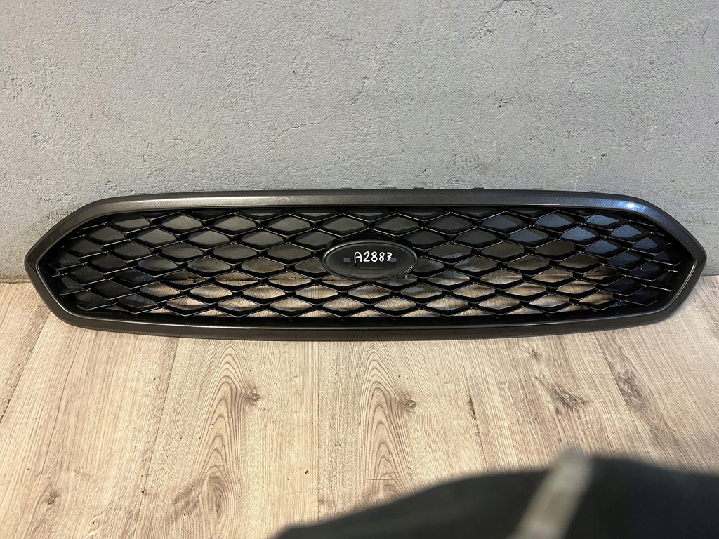 фото №1, Ford ka plus ka+ решётка радиатора решётка радиатора j7bb-7081-d