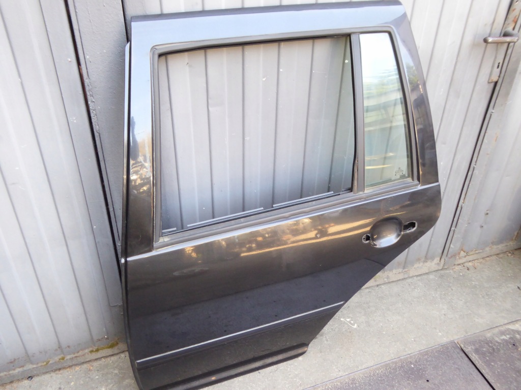 фото №1, Дверь задняя задние левая vw golf iv 4 bora kombi lc9z