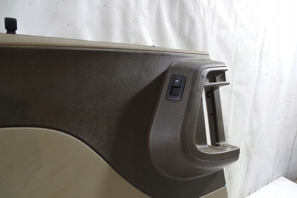 фото №6, Chrysler town country 11- обшивка дверь левый задняя