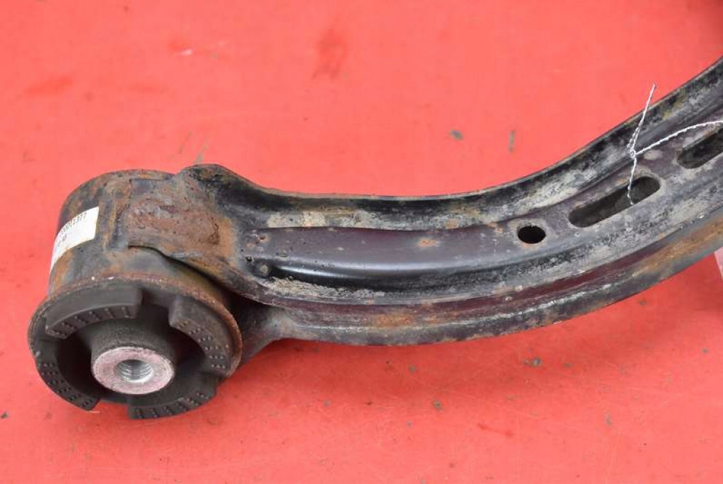 Важіль лівий перед 6006532-00-a tesla model s awd performance 762 km 16-21 Оригінал