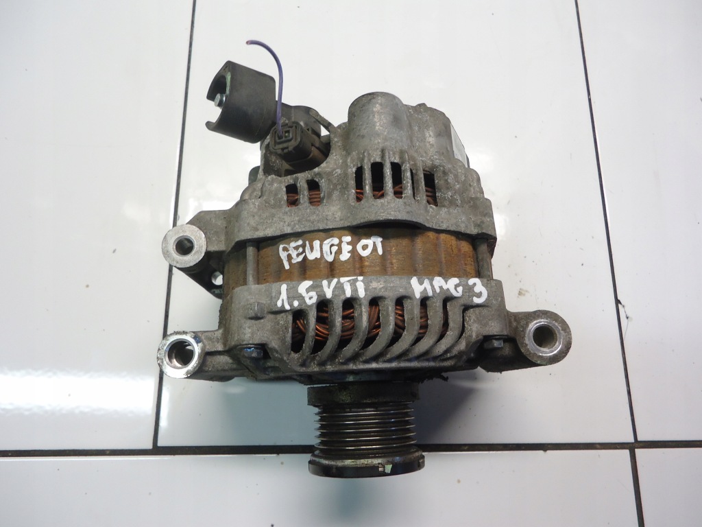 Купити Mini cooper r53 1.6k w11b16 генератор 9808376280