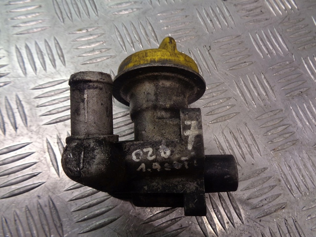 фото №1, Труба заливна горловина оливи opel zafira b 1.9 cdti