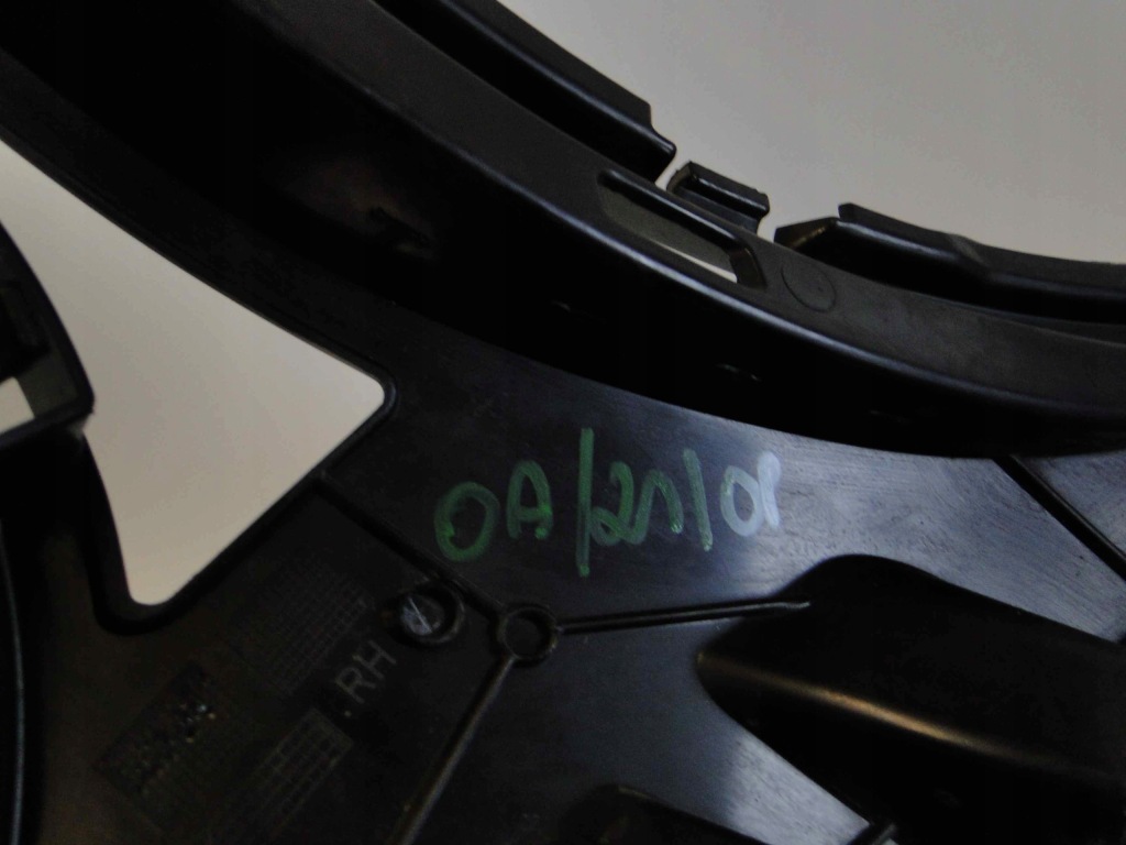 Mercedes amg gt 190 рама бампера права перед в Україні