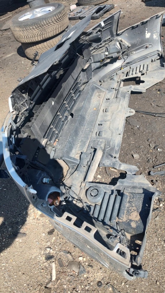 фото №6, Бампер перед передний kompletny омыватель citroen c5 iii x7 ezrc