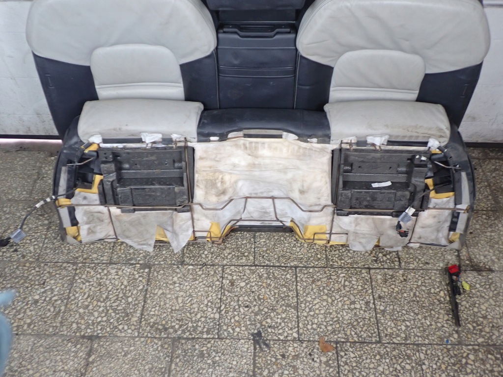 фото №12, Заднее сиденье сиденья задняя audi a8 s8 d3 5.2 короткий