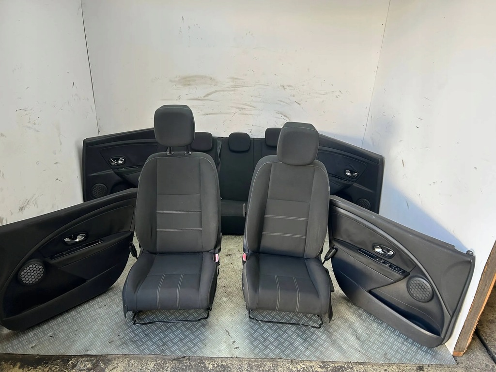 фото №1, Сидіння сидіння заднє сидіння обшивки комплект renault megane iii kombi