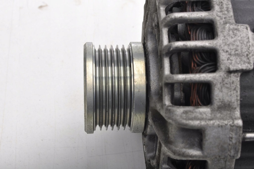 фото №6, Porsche 718 cayman 982 2.0 b генератор 9a260301800