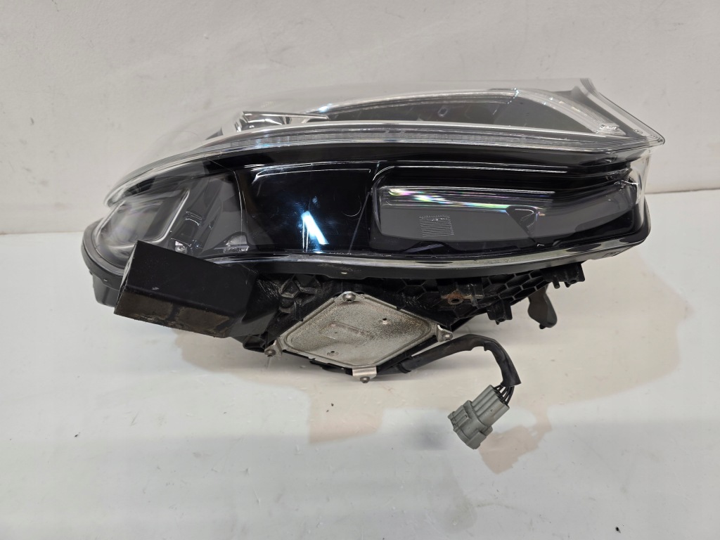 Mercedes x klasa 470 фара права led a4709060900 Зі Шроту