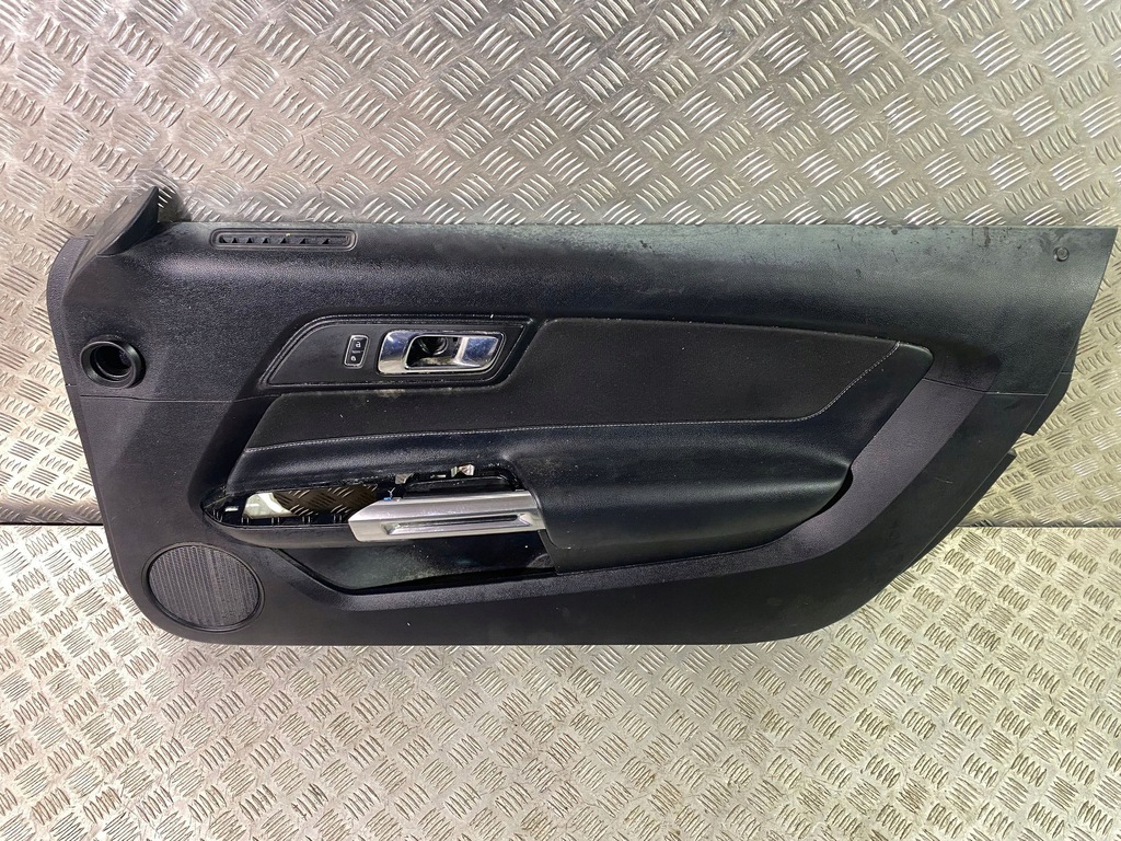 фото №6, Ford mustang vi обшивки / обшивка двері передніх